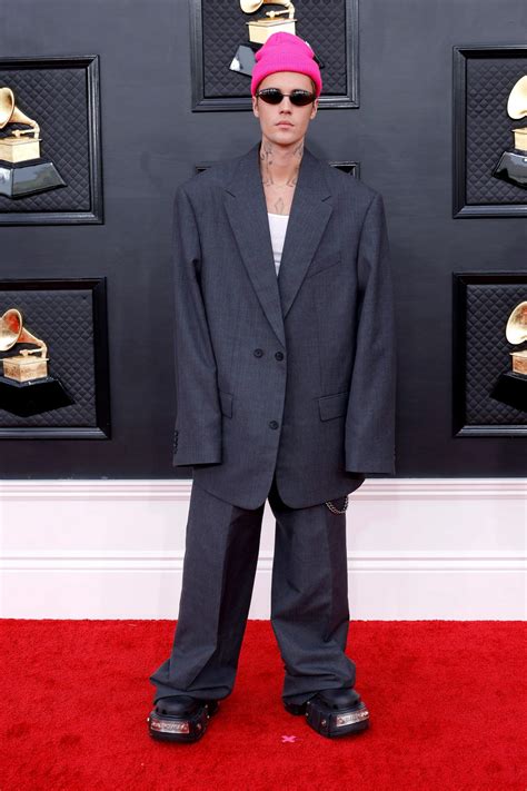 justin bieber oversized coat|justin bieber grammy suit.